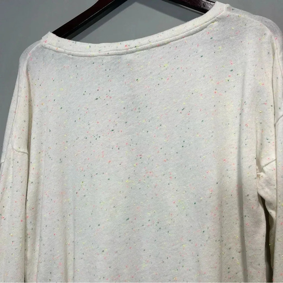 Forever 21 Hello Kitty confetti long sleeve too Size Medium - Picture 6 of 11